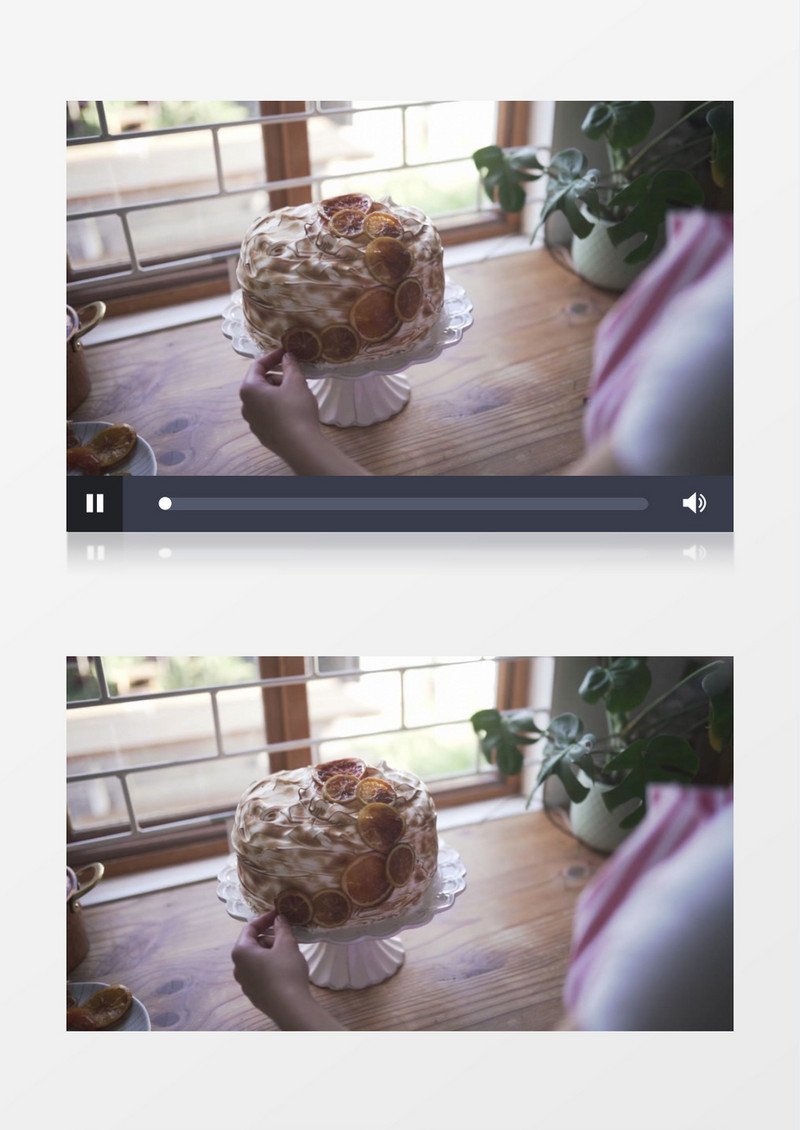 面点师往蛋糕上贴水果实拍视频素材