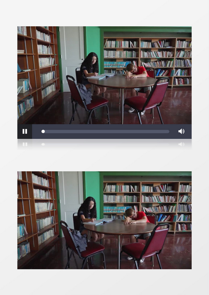 实拍男生趴在图书馆的书桌上睡着了实拍视频素材