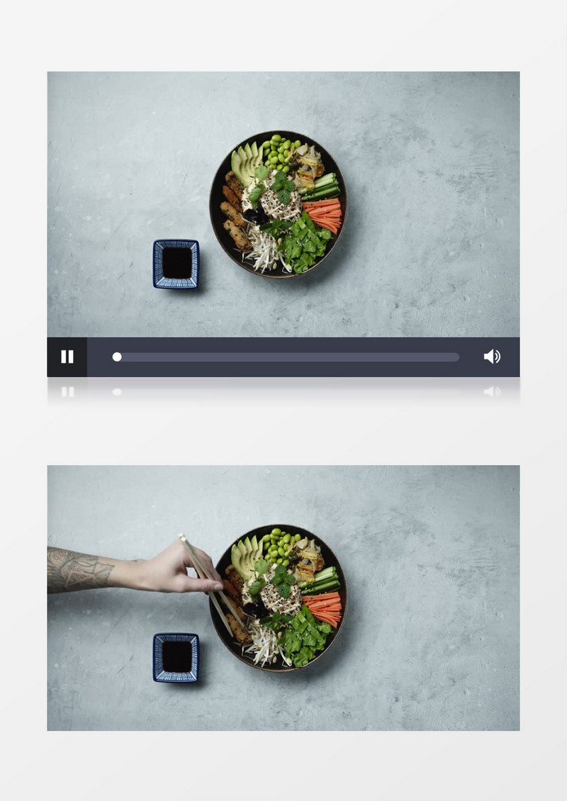 用筷子夹起菜蘸料吃实拍视频素材