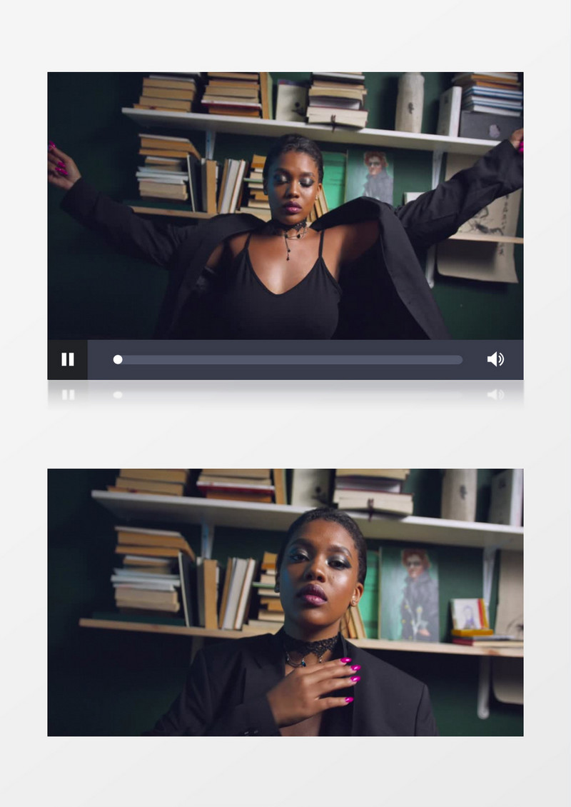 黑色西装女人站在书架前跳舞实拍视频素材