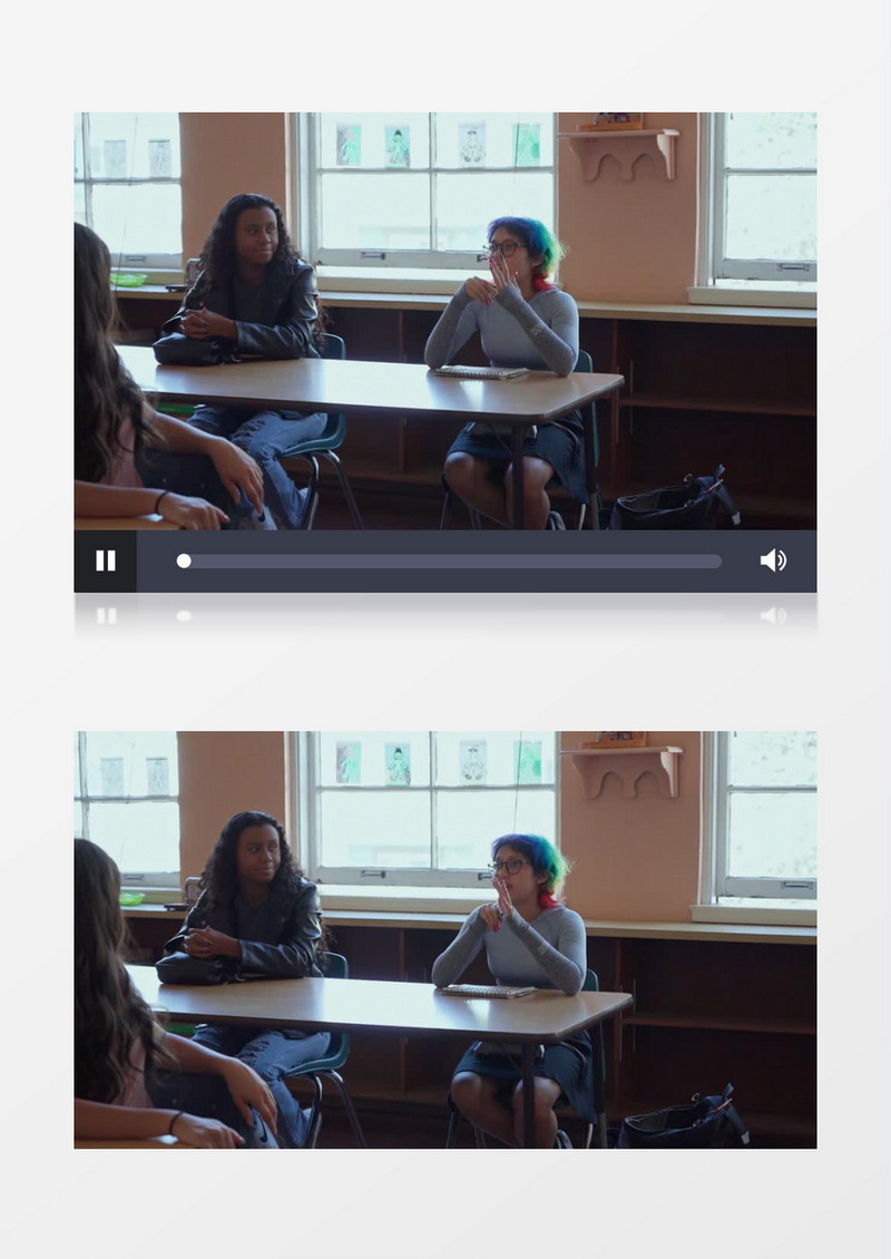 三个同学在一起交流学习实拍视频素材