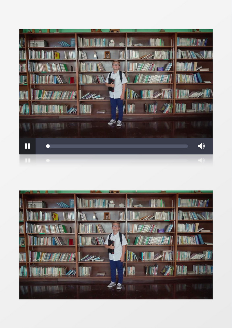 小男生站在书架前站立实拍视频素材