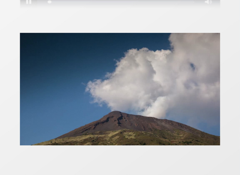死火山口白云飘动延时摄影实拍视频