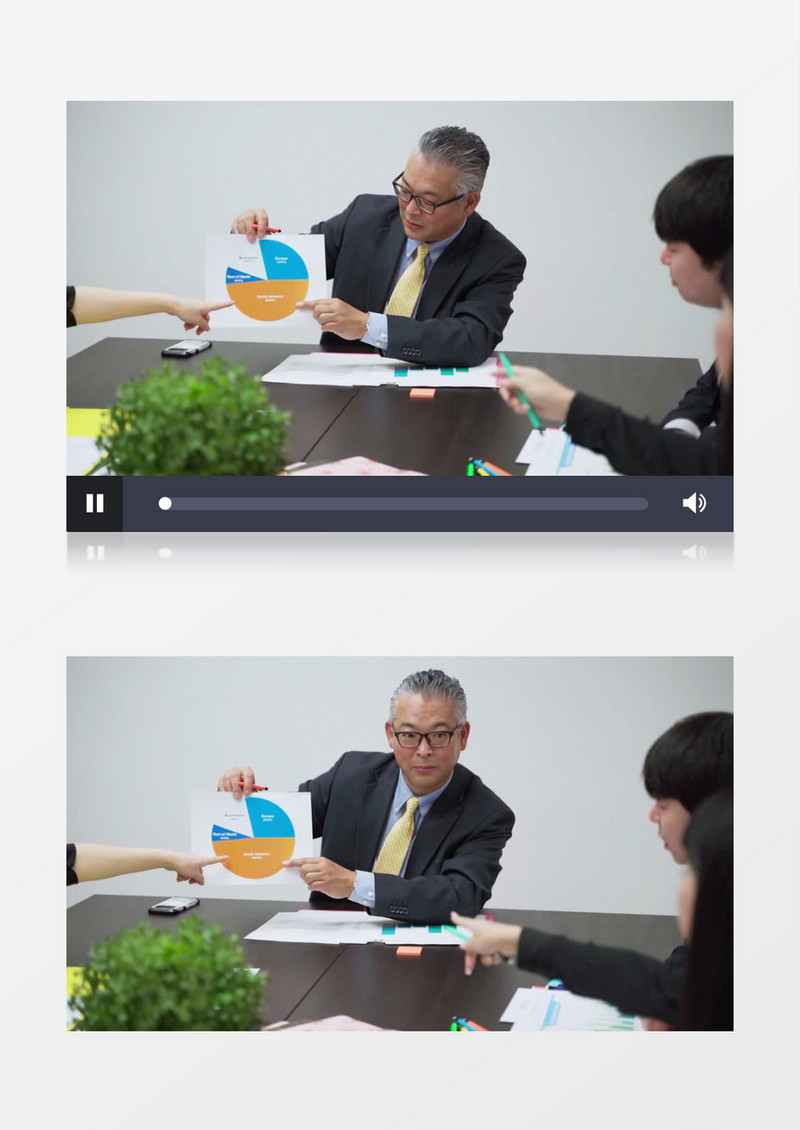 男子向员工展示统计图实拍视频