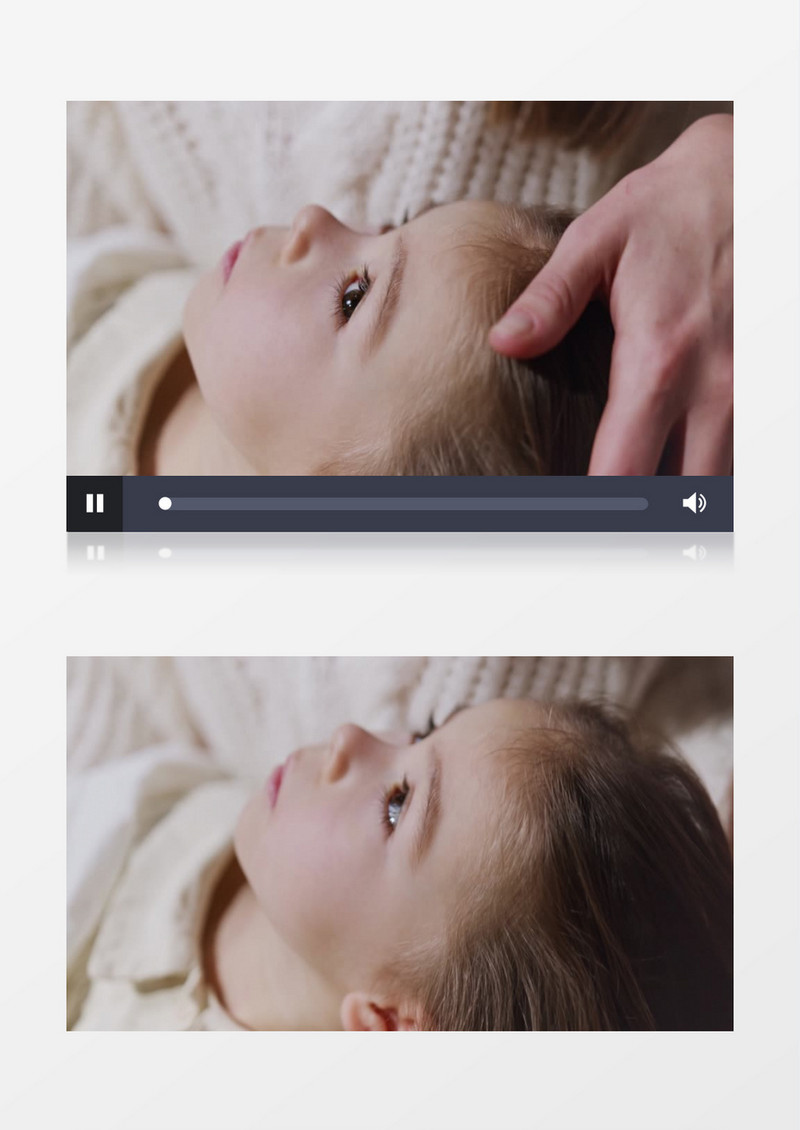妈妈在给女孩抚摸整理头发实拍视频素材