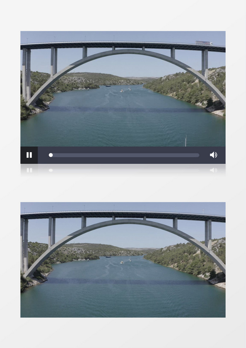 河水上空的高架桥和在河水中行驶的船只实拍视频素材