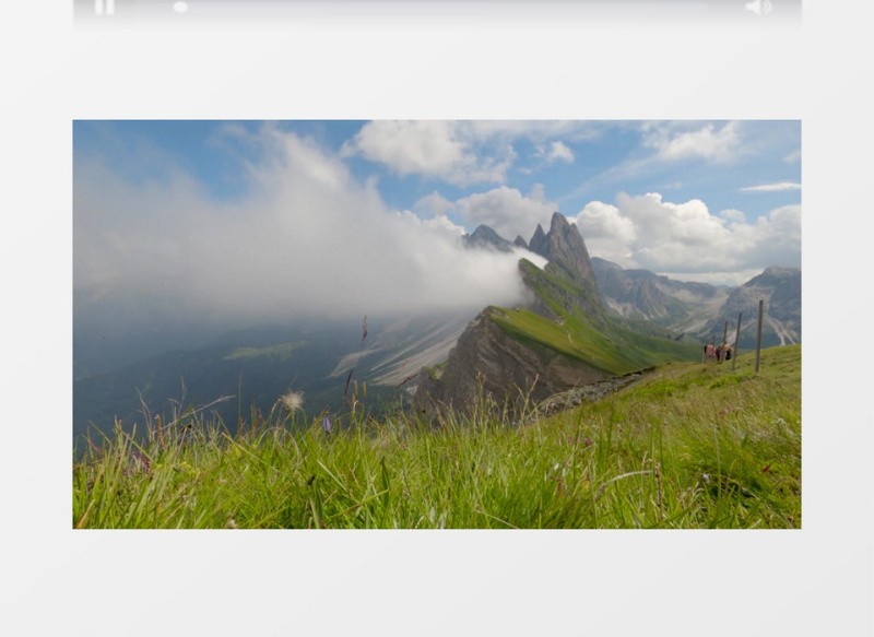 旅游观赏山峰云层实拍视频