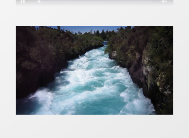 近距离拍摄山涧清澈流水汹涌澎湃激流实拍视频素材