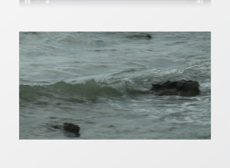 海浪汹涌实拍视频